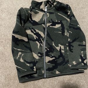 Old navy camo zip up